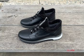 Чоловічі шкіряні зимові кросівки Nike Код: (N) ARM