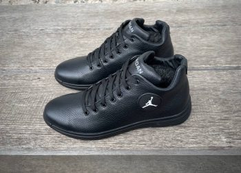 Чоловічі зимові шкіряні черевики Jordan Код: 20 чер/мех