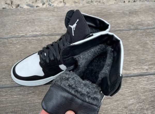 Чоловічі шкіряні зимові кросівки Nike Код: К7 чер/бел.фл - Зображення 4