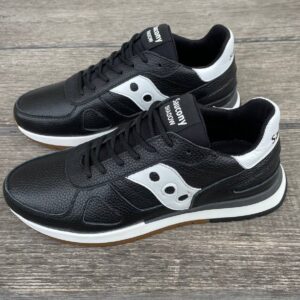 Чоловічі шкіряні кросівки Saucony Код: 01-71/12 чер/бел