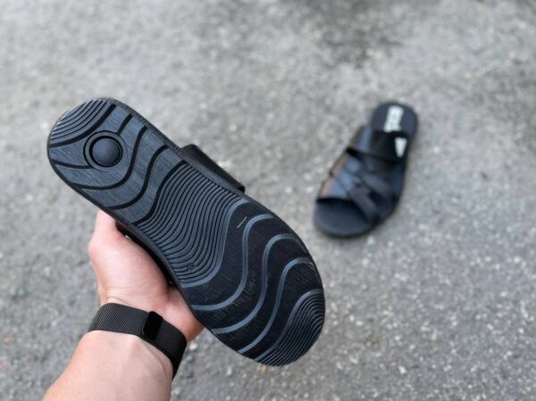 Чоловічі шкіряні шльопанці Adidas Код: 126 черн - Зображення 3