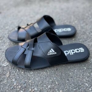 Чоловічі шкіряні шльопанці Adidas Код: 126 черн