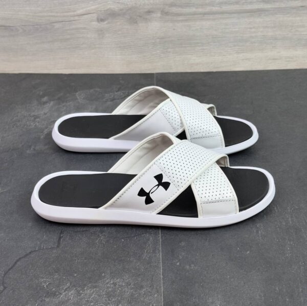 Чоловічі шкіряні шльопанці Under Armour Код: U 50 білий - Зображення 4