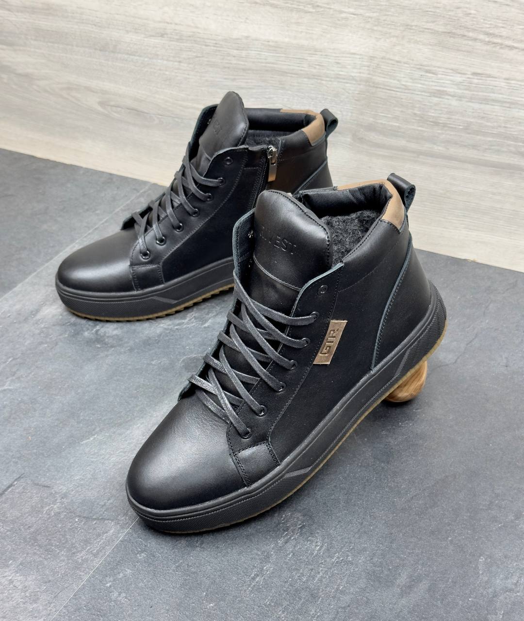 Чоловічі шкіряні зимові черевики  Код: БК9 чорний - Зображення 5