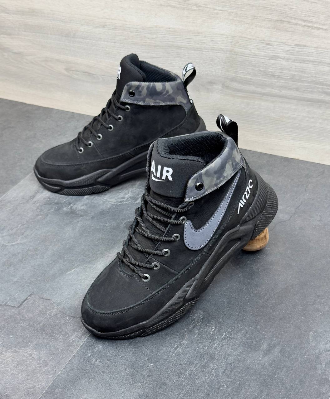 Чоловічі шкіряні зимові кросівки Nike  Код: Б01-53/7 чорний - Зображення 2