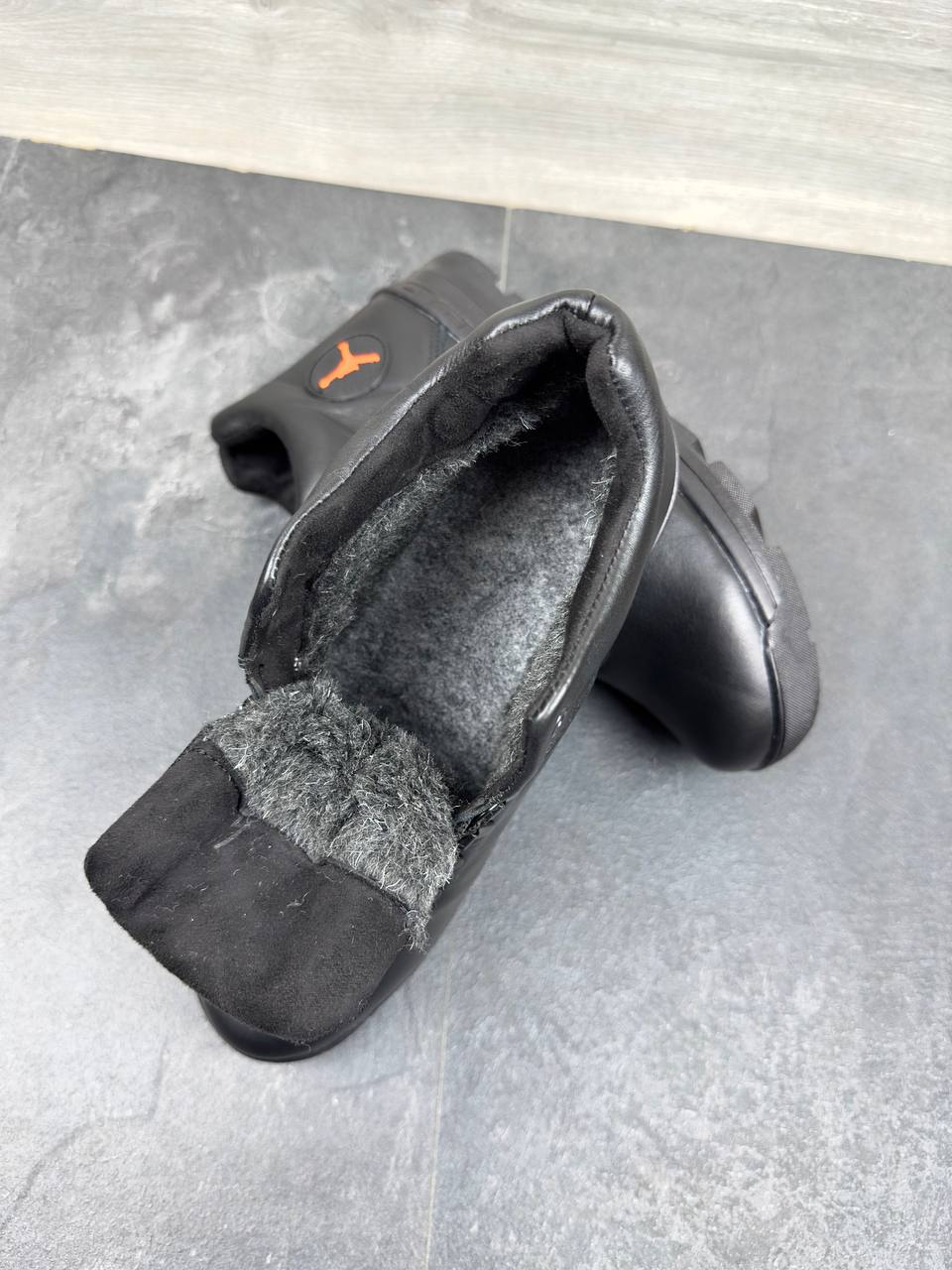 Чоловічі шкіряні зимові кросівки  Код: J-23 бот - Зображення 3