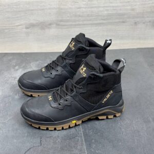 Чоловічі шкіряні зимові кросівки  Код: Б02-23/2 чорний