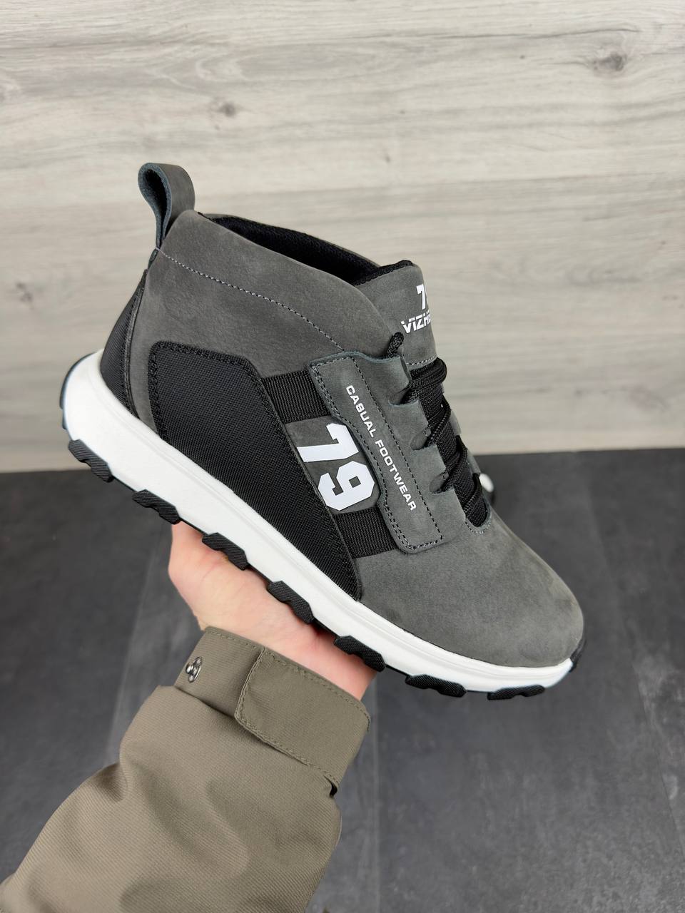 Чоловічі зимові шкіряні кросівки  Код: Б02-52/6 сірий - Зображення 4