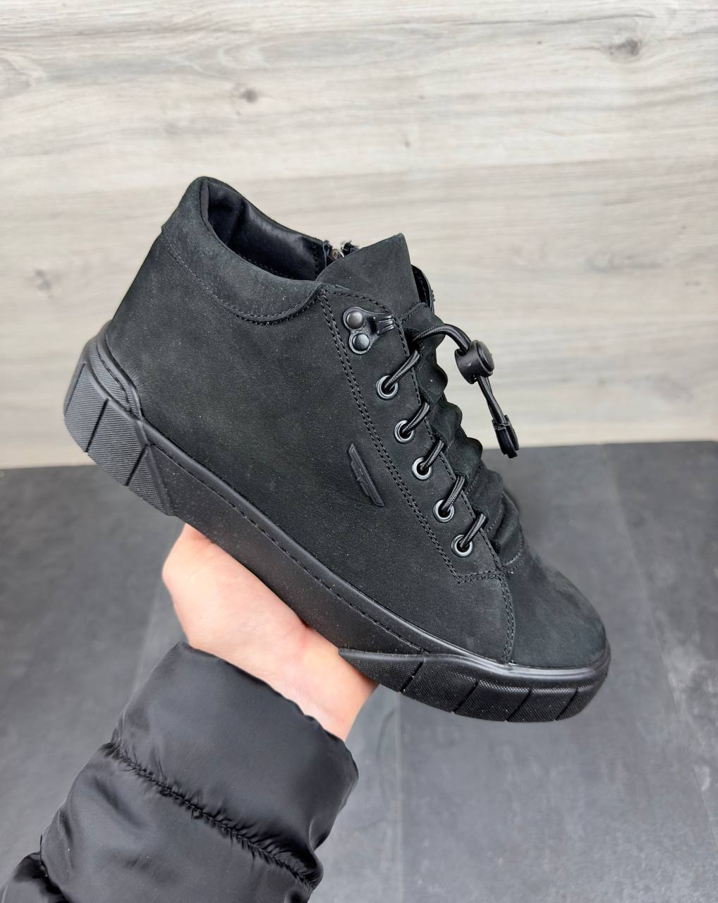 Чоловічі зимові нубукові кросівки Код: 311 ч/н - Зображення 4