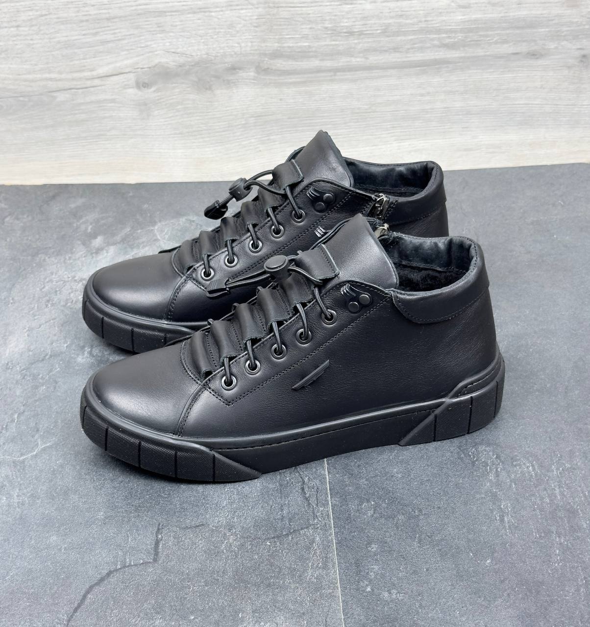 Зимові чоловічі шкіряні кросівки Код: 311 ч.р