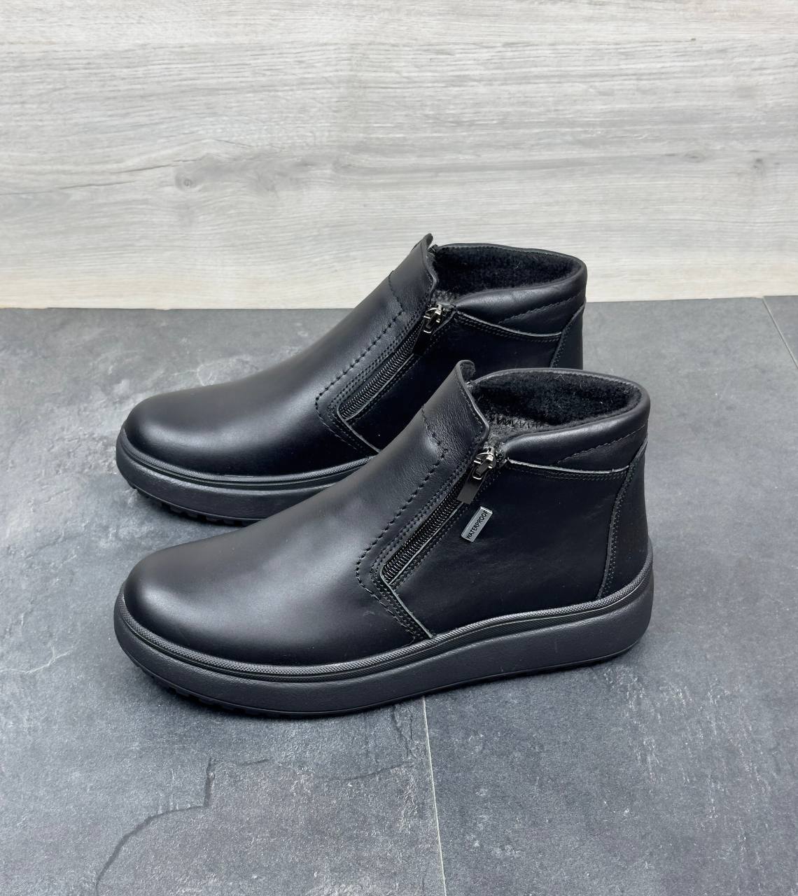 Чоловічі шкіряні зимові черевики на замку  Код: Б2428 чорний