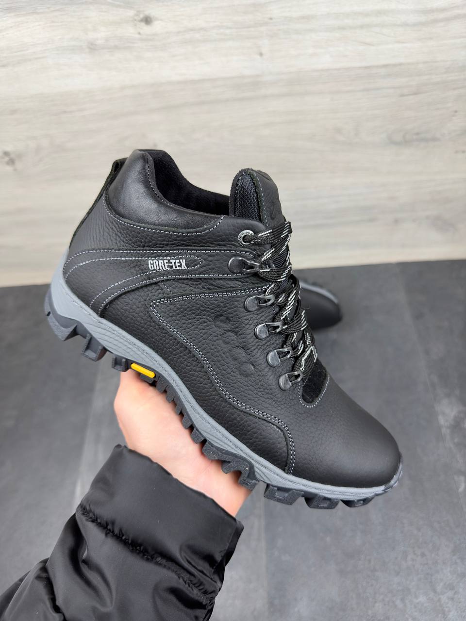 Чоловічі шкіряні зимові кросівки Код: Б50 чорний - Зображення 4