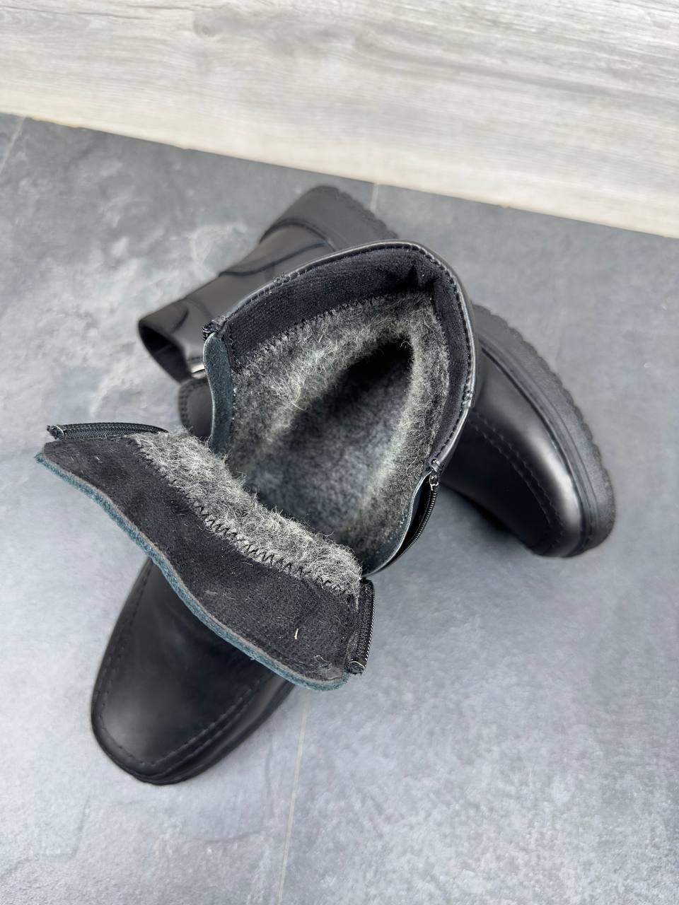 Чоловічі шкіряні зимові черевики на замку Код: Б23 чорний - Зображення 2