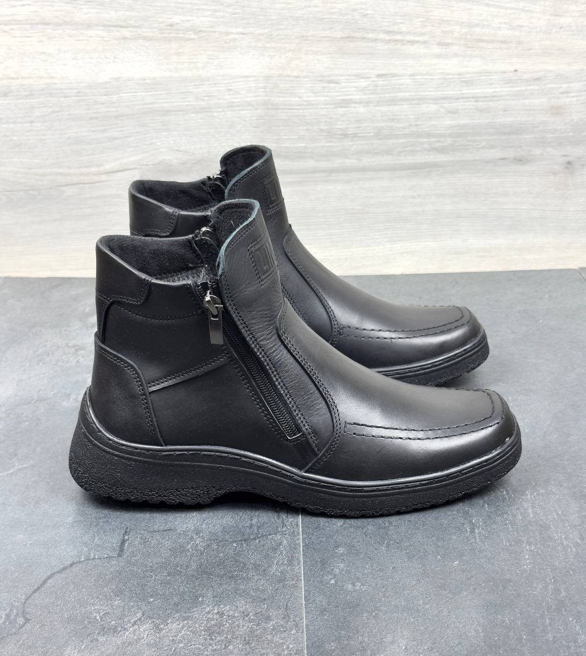 Чоловічі шкіряні зимові черевики на замку Код: Б23 чорний - Зображення 5