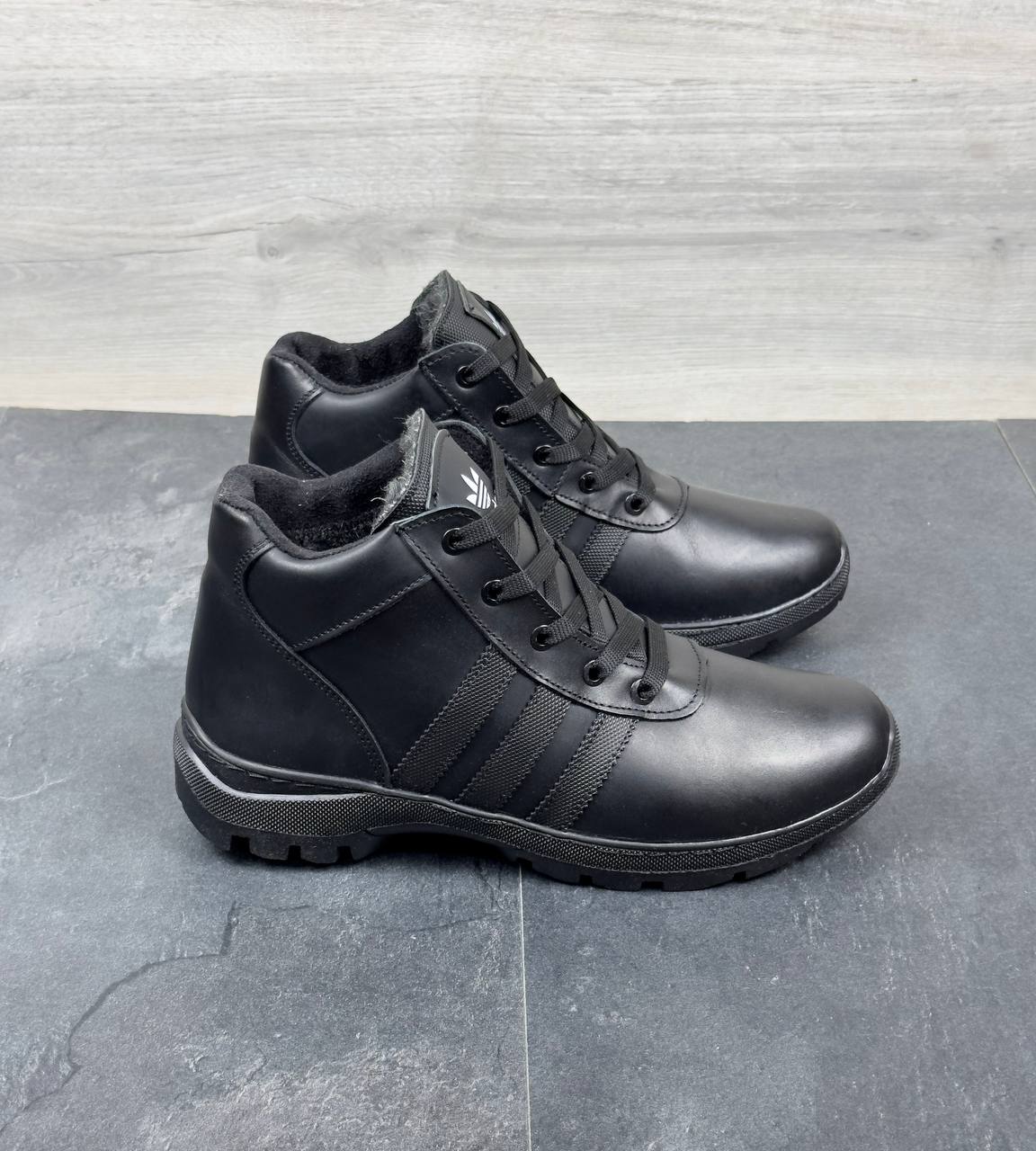 Чоловічі шкіряні зимові кросівки Код: А-5 бот - Зображення 4