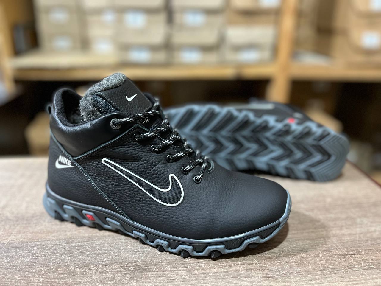 Чоловічі шкіряні зимові кросівки Код: N 22/3 - Зображення 2