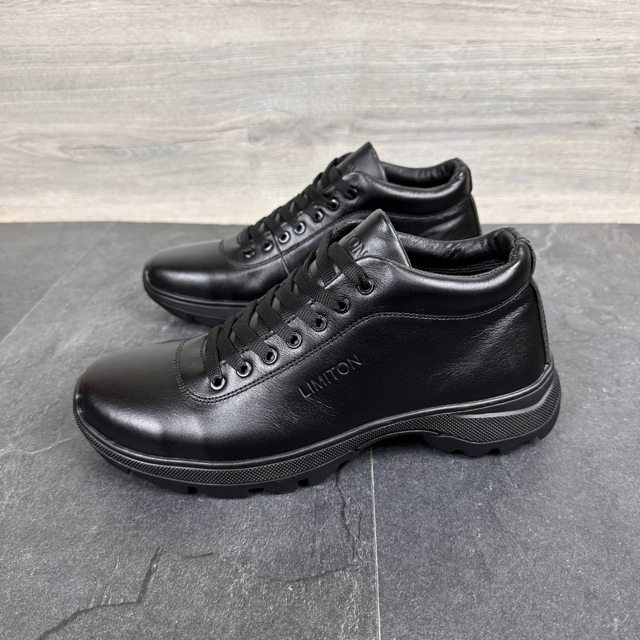 Чоловічі зимові шкіряні черевики Код: Б3035 чорний