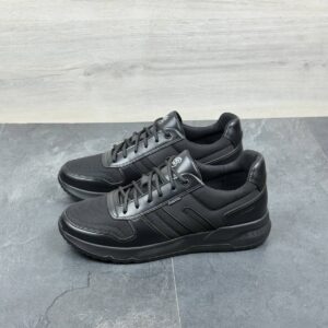 Чоловічі кросівки Топ якість  Код: 130 чорний